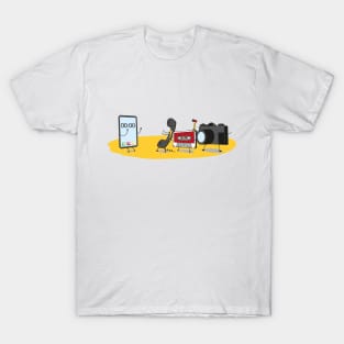 Phone Cassette Camera Bulling Smartphone Funny Cartoon T-Shirt